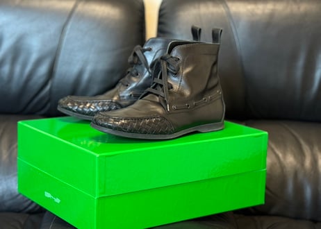 bottega veneta Intrecciato leather boots