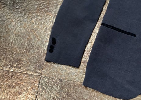 lanvin tuxedo set up suit