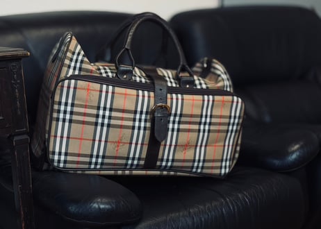 buberry made in England "大容量" check bag