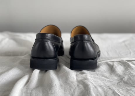 salvatore ferragamo gancino loafer