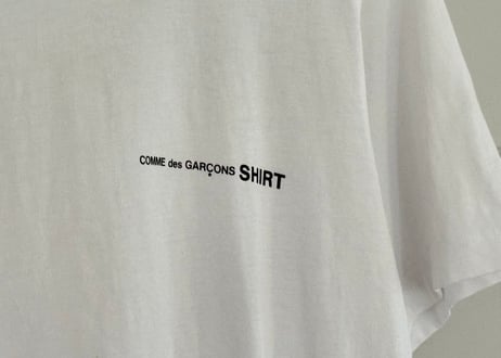 comme des garcons shirt logo tops