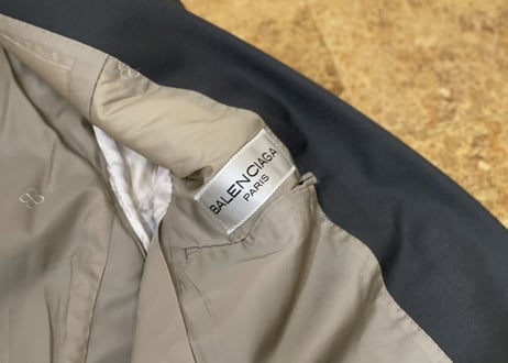 balenciaga set up suit geen gray