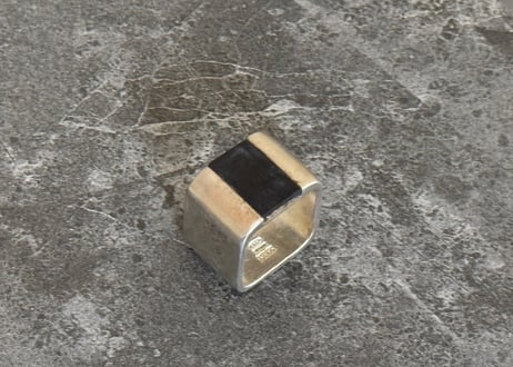 gucci silver ring