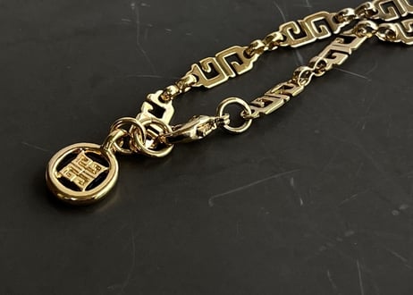 80-90s givenchy gold bracelet "G"