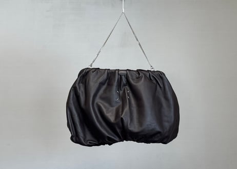 maison margiela "ここのえ最終期" leather chain shoulder bag