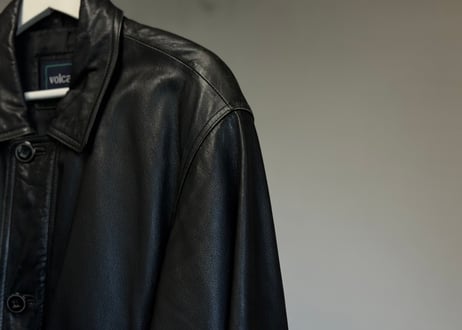 "weekend leather selection" B