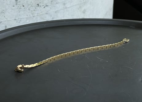 80-90s givenchy gold bracelet  "D"