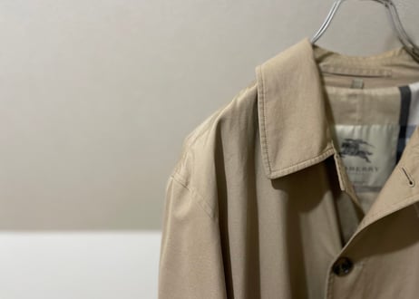 burberry light coat