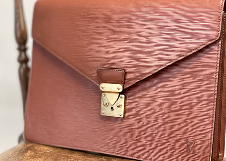 louis vuitton epi bag