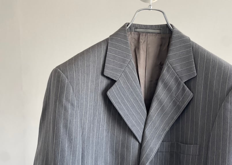 versace classic v2 stripe set up suit | weekend