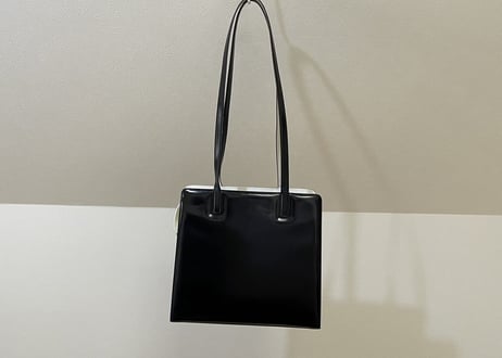 salvatore ferragamo leather bag