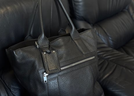 marc jacobs 1st line leather bag