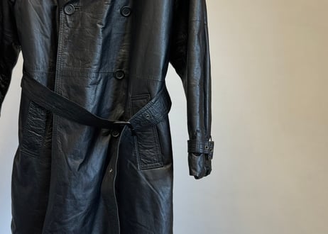 "weekend leather selection" H