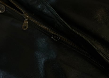 "weekend leather selection" B