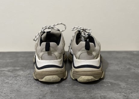 balenciaga "triple s"