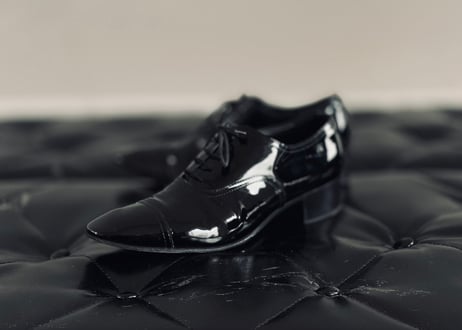 chanel "coco" logo heel dress shose