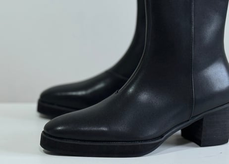 side zip heel boots dead stock