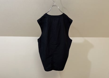 isseymiyake sleeveless shirt