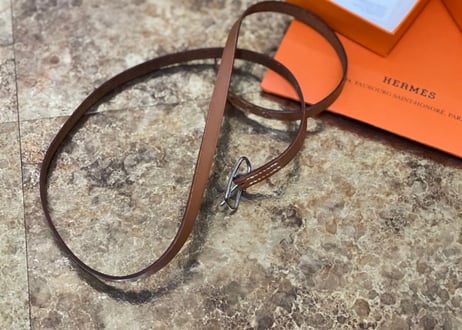 hermes  leather bracelet "api"