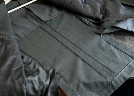 yves saint laurent doubole stripe set up suit