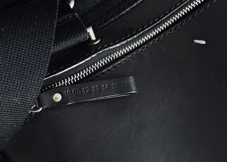 maison margiela ”replica 1970s”  leather bag