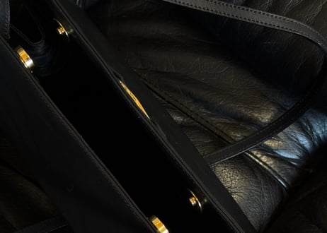 salvatore ferragamo leather shoulder bag