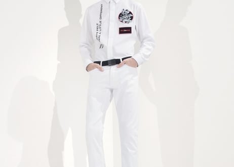 dior 2018 runway model "薔薇” logo shirt