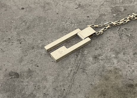 gucci silver necklace