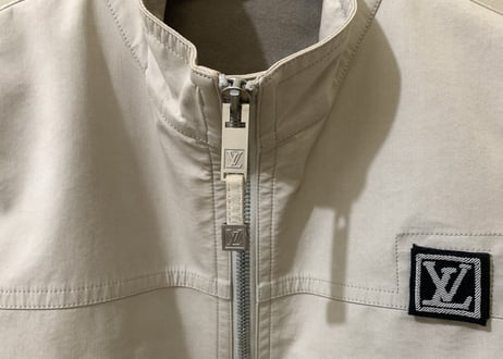 louis vuitton shell fabric logo blouson 46