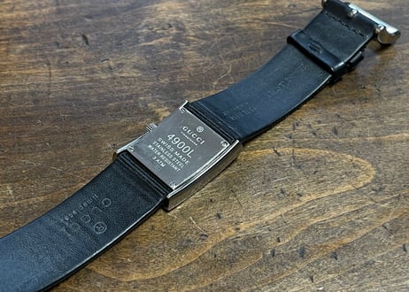 gucci dress watch B