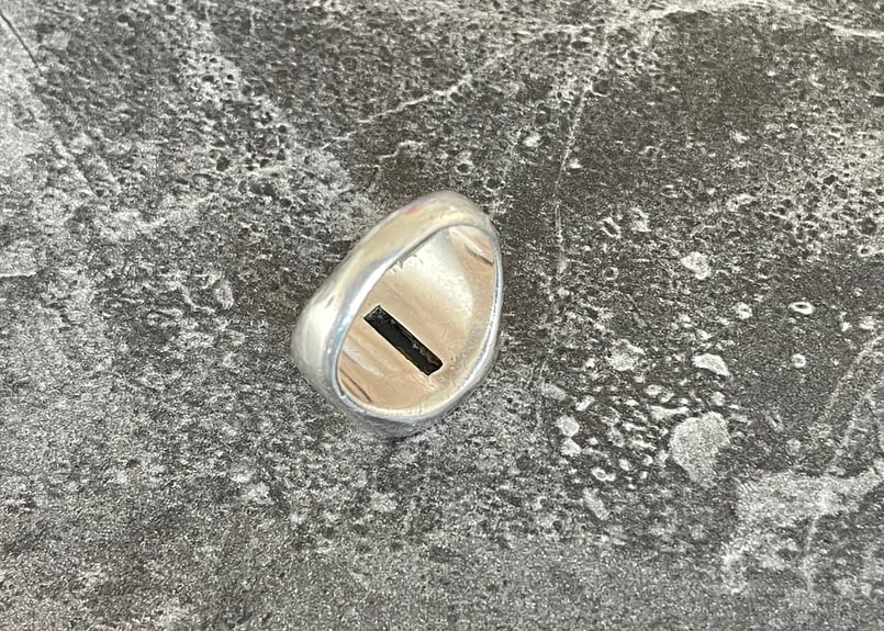 maison margiela signet ring | weekend tokyo