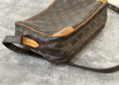 louis vuitton bag