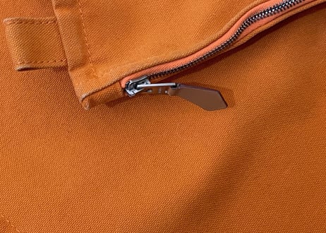 hermes orenge pouch bag "medium”