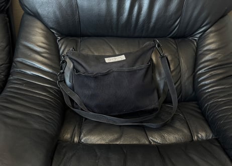 yohjiyamamot pour homme shoulder bag