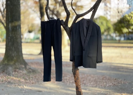 agnes b madein Flance tuxedo set up suit dead stock