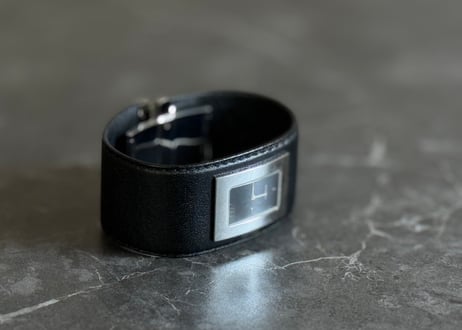 gucci leather belt watch