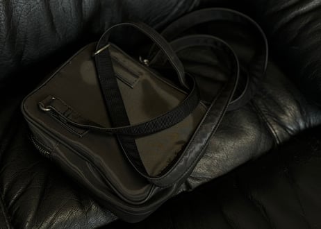 jean paul gaultier logo shoulder bag