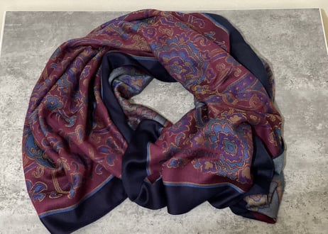 yves saint laurent "大判" stole dead stock