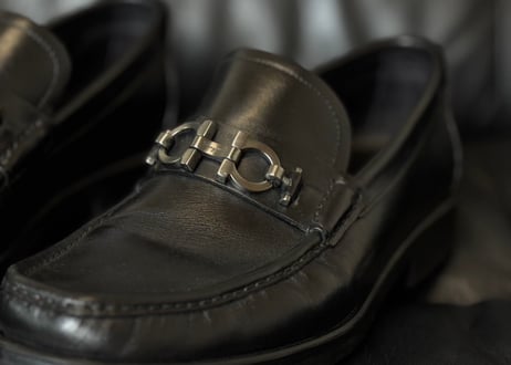 salvatore ferragamo gancini leather  loafers