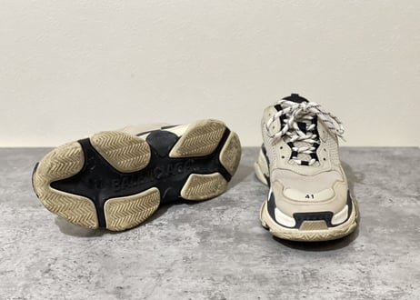balenciaga "triple s"