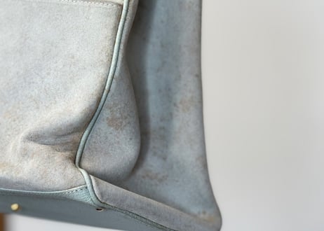 80-90s gucci leather bag iceblue
