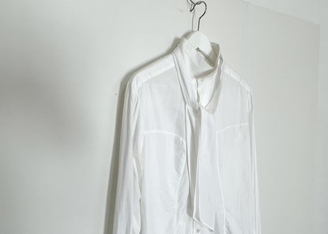 atsuro tayama ribbon shirt