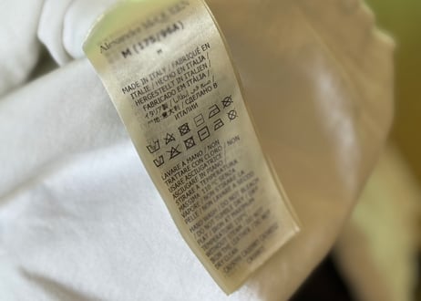 alexander mcqueen 2023ss over size logo tops