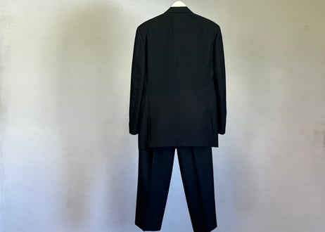 valentino smorking set up suit