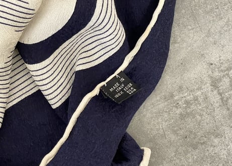 loewe " 大判" silk scarf