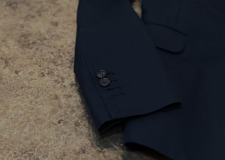 dsquared2 studs set up suit dead stock