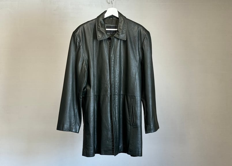 90s green leather coat | weekend tokyo