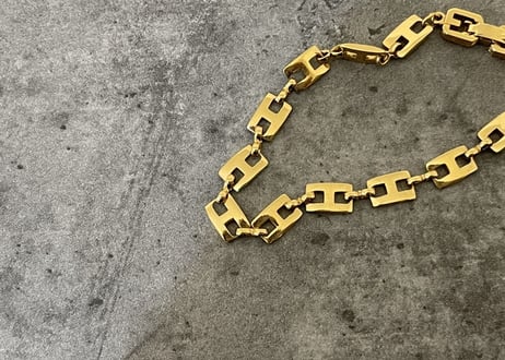 80-90s givenchy gold bracelet "A"