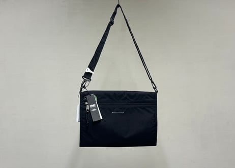 mm6 shoulder bag dead stock