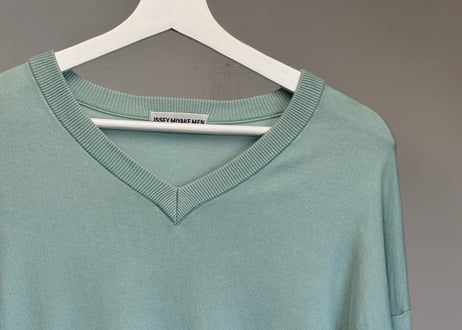 isseymiyake green knit